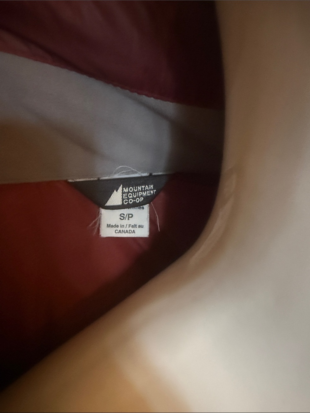 MEC size small down filled Insulated Puffer Jacket in Rust. Like new - Picture 8 of 8